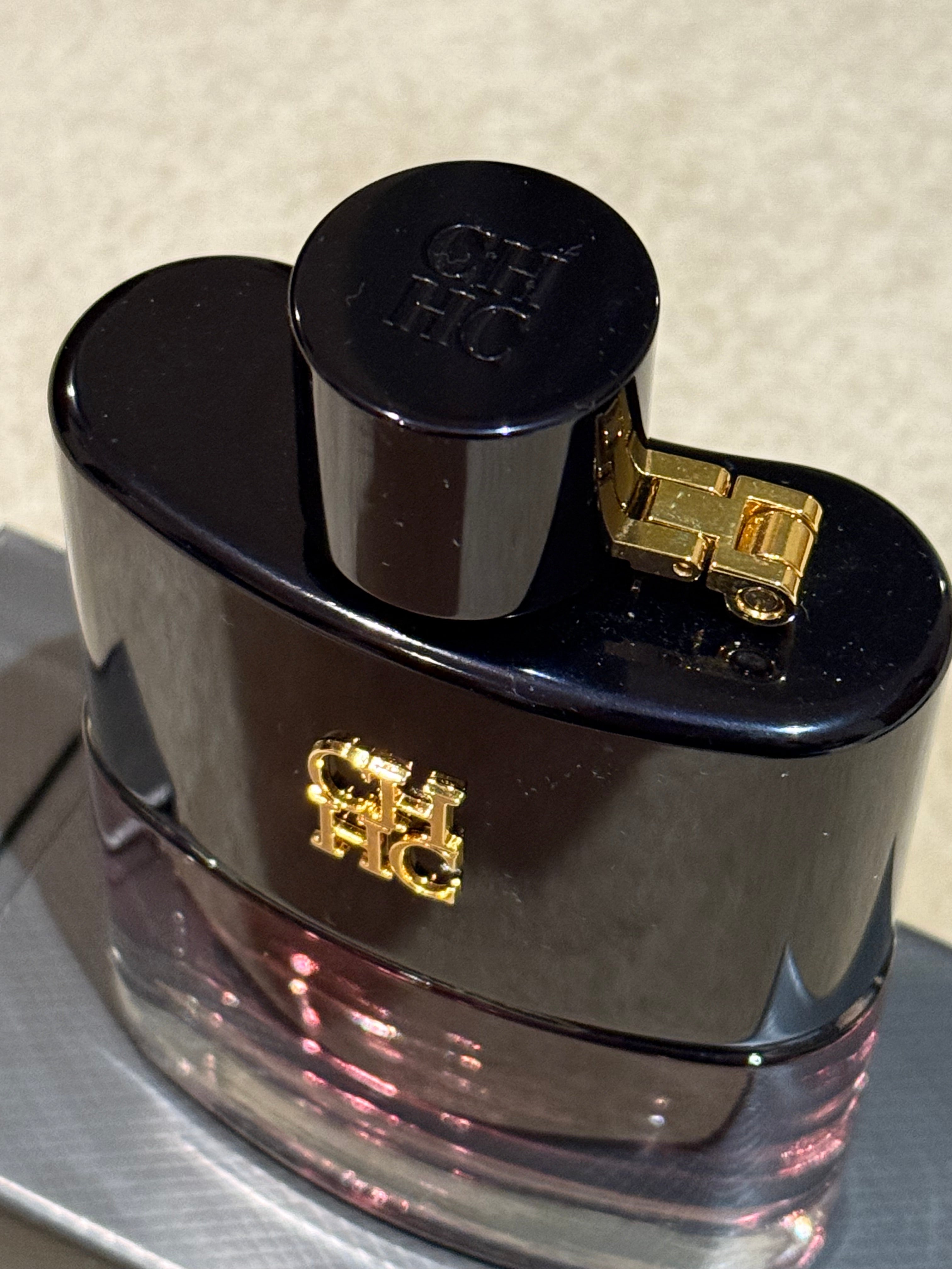 Carolina Herrera CH Men Privé – 100 ml Discontinued. Used