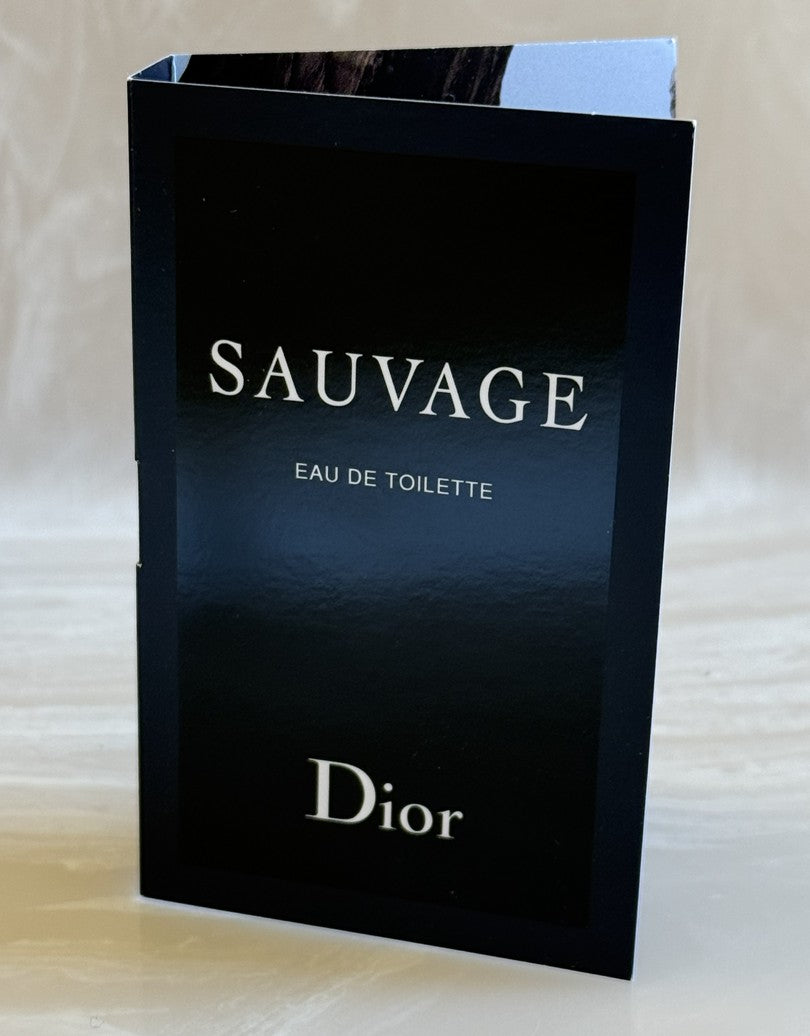 Dior Sauvage Eau De Toilette Mini Spray Vial 1 ml (0.03 oz)